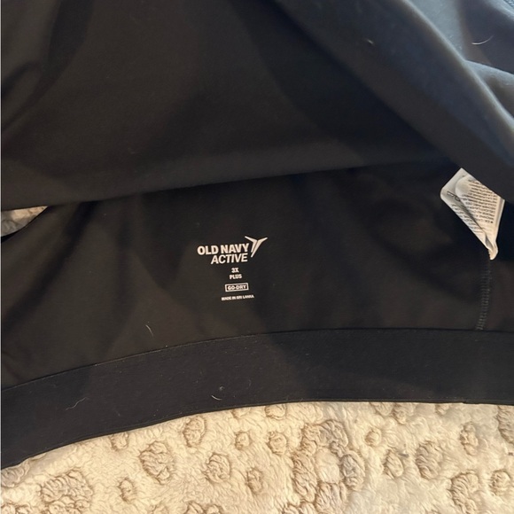 NWT Old Navy Black Plus Size 3x Go dry Sports Bra - Picture 5 of 6